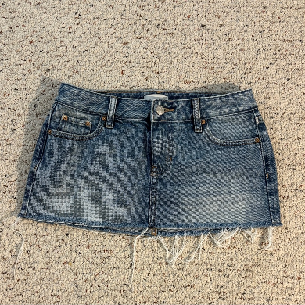 PacSun Frayed Hem Low Rise Denim Skirt